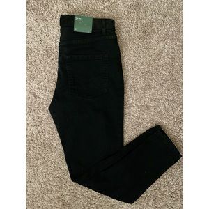 NWT High Rise Black Skinnies